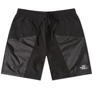 NWT North Face TNF Outline Short
